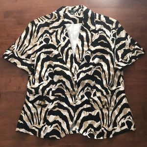 East 5th Short Sleeve Blazer